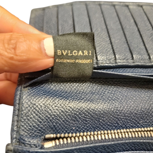 Bvlgari Textured Wallet - Picture 4 of 8